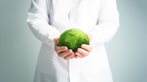 Biotech and Pharma’s Carbon Impact: Insights From My Green Lab